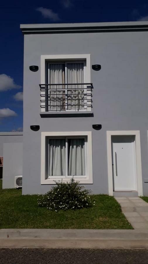 Las Toscas Apart Curuzu Cuatia Exterior foto